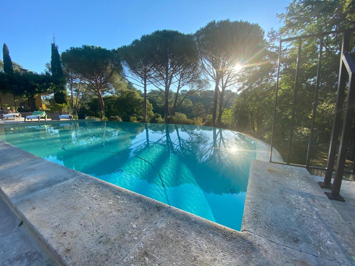 Guest House Encantada Nîmes Kültér fotó
