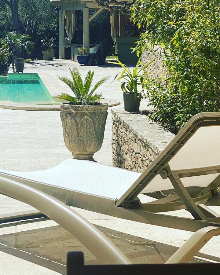 Guest House Encantada Nîmes Kültér fotó